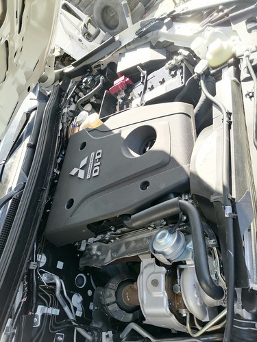 Imagen 12 de 12 de Desarmo Mitsubishi L200 Did 4x4 Diésel 2021 Por Partes