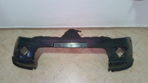 Parachoque Delantero Superior Mitsubishi Montero Sport 2012