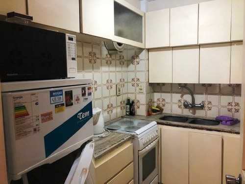 Imagen 4 de 9 de Id: 787 Venta, Península, 1 Dormitorio Y 1/2, 2 Baños, Garaje.
