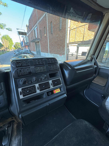 Iveco Cursor 330 2013