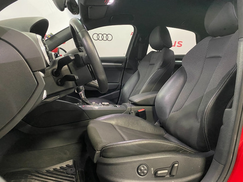 Imagen 10 de 15 de Audi A3 Sedan S Line 2015