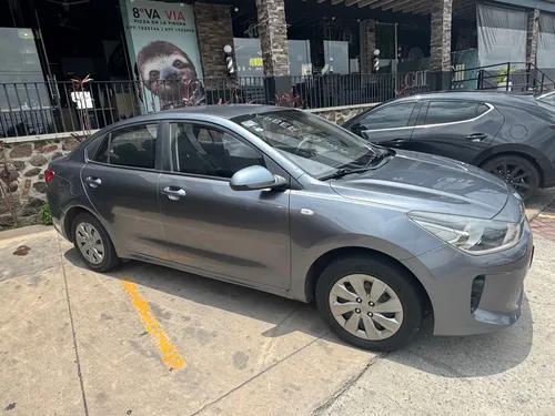 Kia Rio 1.6 L Sedan At