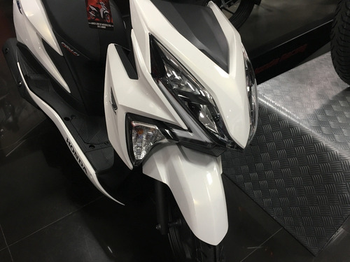 Scooter Honda New Elite 125 Roja Performance Bikes