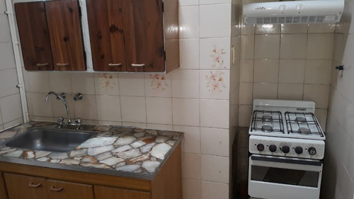 Imagen 11 de 17 de Departamento Tipo Casa En Alquiler En Lanus Este