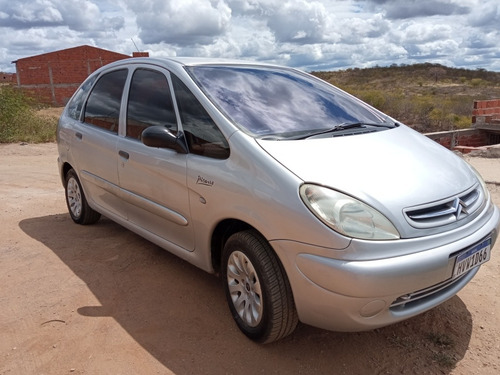 Imagem 7 de 7 de Citroën Xsara Picasso 2002 2.0 Brasil 5p