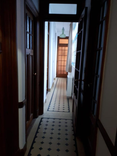 Venta Departamento 5 Amb. En Congreso De Categoría