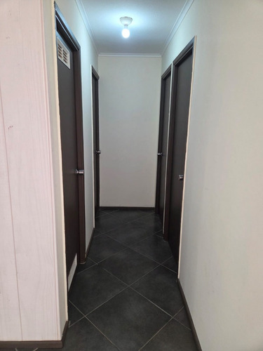 Departamento En Arriendo, Edificio Bicentenario, Las Rastras