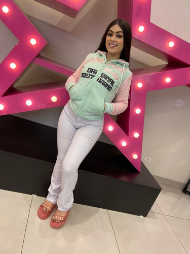 Imagem 2 de 4 de Moletom Dupla Face Verde/rosa 2022 - Planet Girls