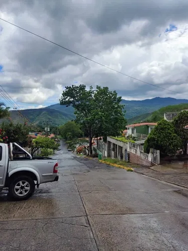 Casa En Carialinda Naguanagua