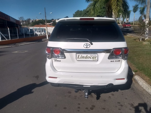 Imagem 4 de 9 de Toyota Sw4