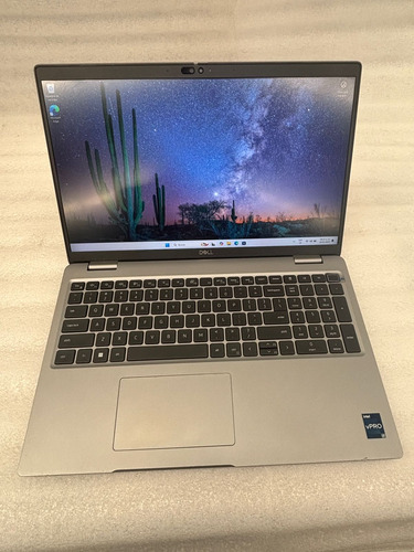 Laptop Dell Precision 3581 I7 13th 16gb 512 Ssd Nvidia 15in (Usado)