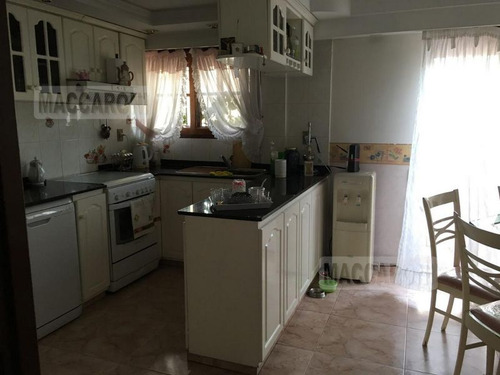 Casa En Venta En Barrio Naon