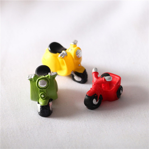 3x Resina Miniatura Motocicleta Simulación Accesorios De