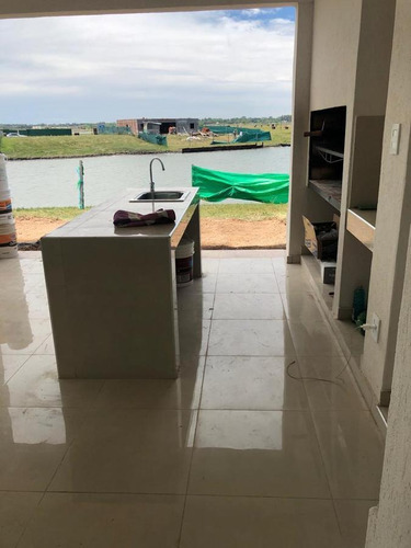 Imagen 20 de 23 de Venta De Casa De 6 Ambientes Con 2 Cocheras En San Sebastián, Escobar.