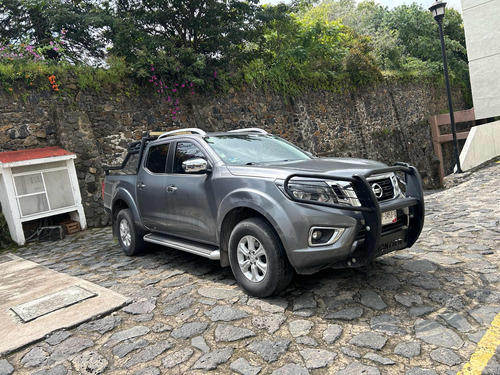 Nissan Frontier Le Platinum