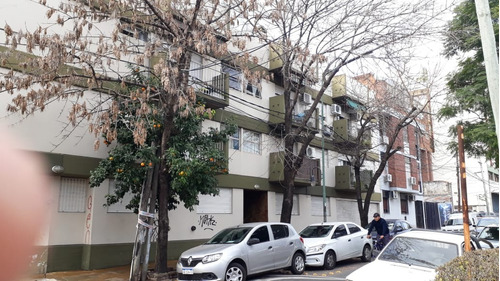 Venta Florida Departamento 2 Amb Frente Con Cochera