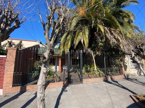 Imagen 14 de 30 de Venta Casa 5 Ambientes - Zona Avellaneda
