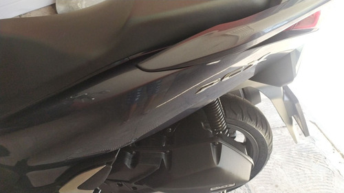 Imagem 2 de 7 de Honda Pcx 150 Abs