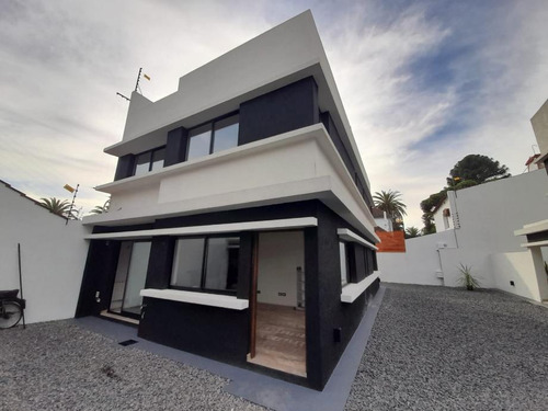 Imagen 5 de 14 de Duplex En Venta En Ituzaingo Norte
