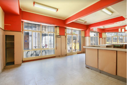 Imagen 5 de 21 de Local En Venta Montserrat Gran Vidriera Sotano