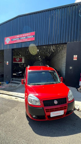 Imagem 3 de 6 de Doblo Essence 1.8 Flex 16v 5p