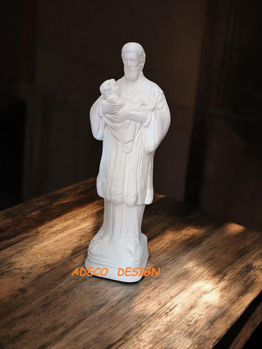 Estatua Réplica San Cayetano - Adeco Design En Yeso Blanco