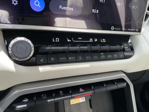 Toyota Sequoia Capstone Hibrida