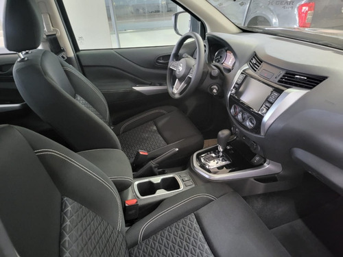 Imagen 11 de 14 de Nissan Frontier X-gear 4x4 At