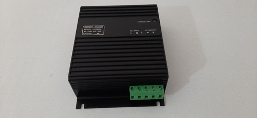 Imagen 2 de 3 de Cargador De Baterías Dual 12/24v4amp Para Planta Eléctrica