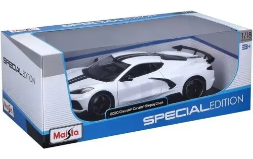Miniatura Corvette Stingray 2020 (31455) 1:18 Maisto Branco