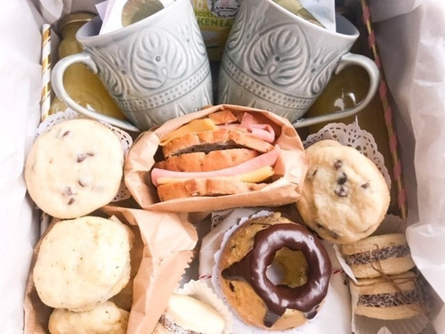 Super Desayuno Y Merienda A Domicilio Para 2!