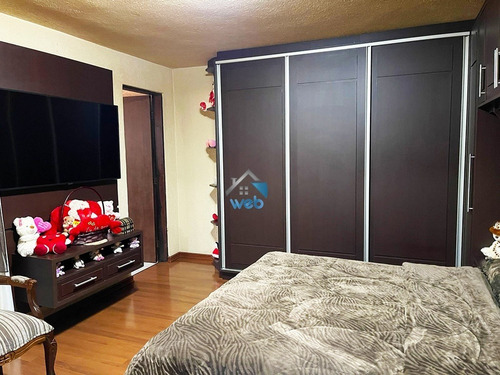 Imagem 25 de 30 de Se Você Está Procurando Por Uma Casa Com Personalidade, Que Você Olhe E Sinta Aquele Algo A Mais E Que Ofereça 3 Quartos Ou Mais, Hidromassagem, Edícula Nos Fundos 3 Vagas De Garag - Ca01764 - 702711
