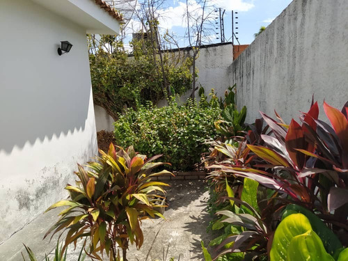Imagen 23 de 24 de Venta De Hermosa Casa En Urbanización San Jacinto 04124827470