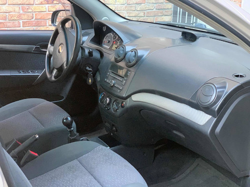 Chevrolet Aveo Lt Extra Full Unico