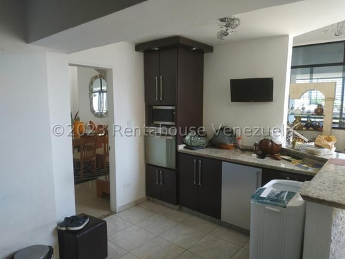 Venta Penhouse Urb Frutas Condominiums Guatire. Ar Mls # 25-17402