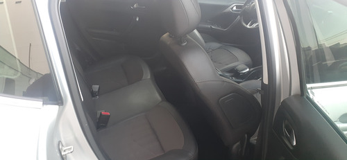 Peugeot 2008 1.6 Feline