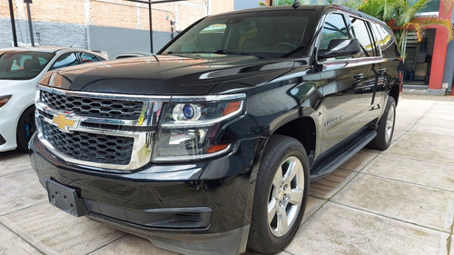 Imagen 1 de 15 de Chevrolet Suburban Lt (crédito Disponible )