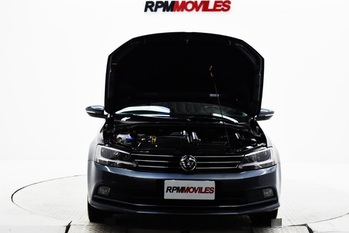 Volkswagen Vento 1.4 Confort Dsg Service Oficial 2018 Rpm Mo