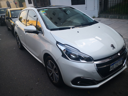 Peugeot 208 1.6 Feline