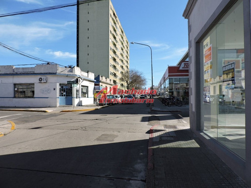 Imagen 4 de 16 de Local En Aquiler En Maldonado