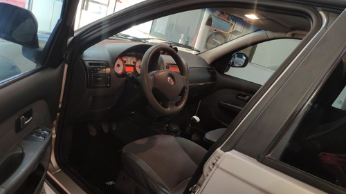 Fiat Palio 1.6 Adventure Etorque 2011