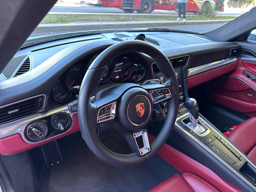 Imagen 19 de 20 de Porsche 911 2018 3.0 Carrera 4s 420cv Automática
