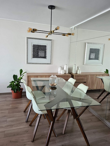 Primer Piso Con Patio, Casi Nuevo, Bajos Gastos Comunes!!!