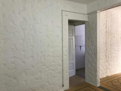 Imagen 3 de 9 de Alquiler Casa 1 Dormitorio La Comercial Excelente Estado