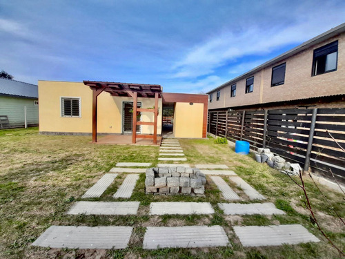 Imagen 18 de 22 de 1240/1 Venta Casa A Estrenar 3dorm Solymar Norte