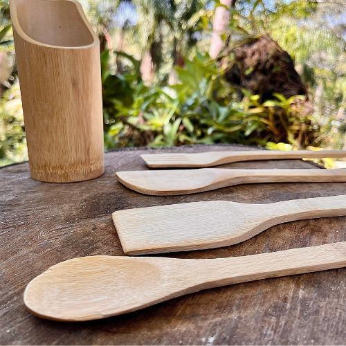 Kit Cozinha 5 Peças Bambu Utensílios Garfo Colher Espátula
