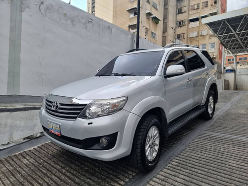 Toyota Fortuner Blindada 4x4 Automatica 2014