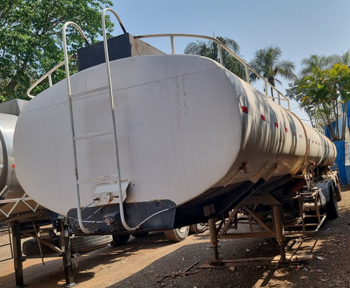 Imagem 2 de 8 de Carreta Bitrem Tanque 45.000 L - Ano 2003