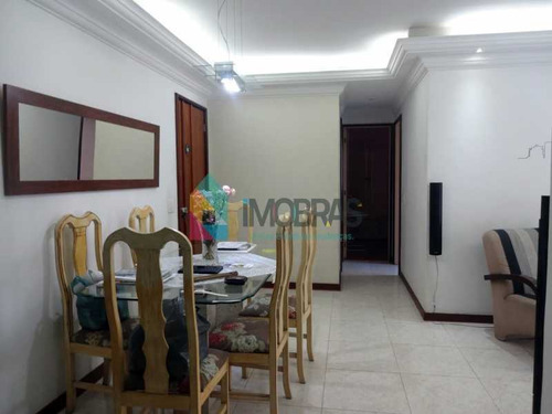 Imagem 5 de 15 de 2 Quartos, Vaga E Varanda No Catete!!! - Boap20892