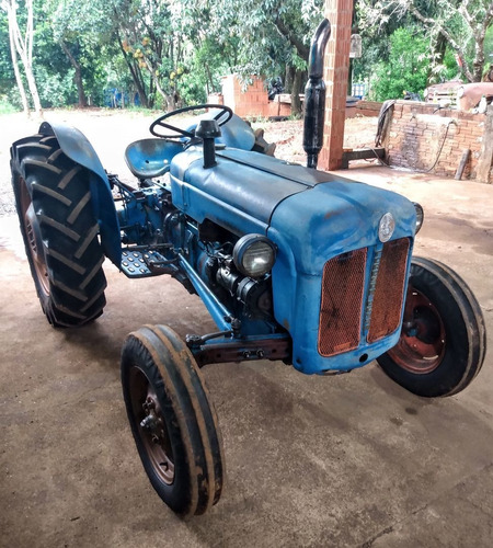 Imagem 1 de 9 de Fordson